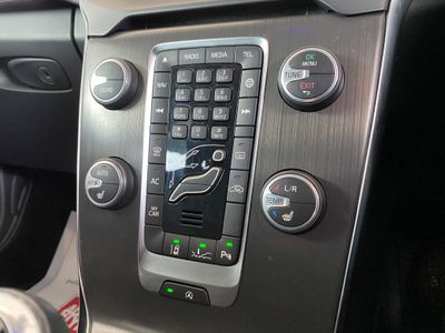2015 Volvo V40