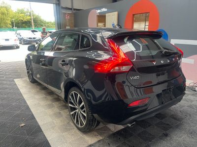 2018 Volvo V40