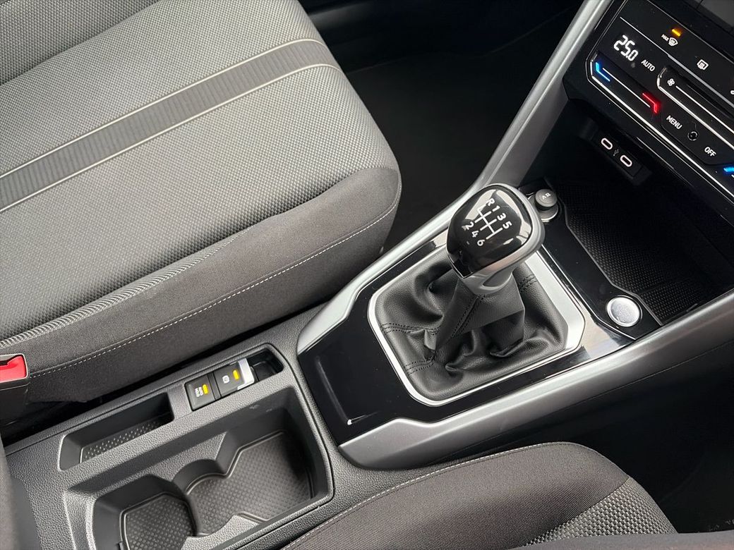 2024 Volkswagen T-Roc