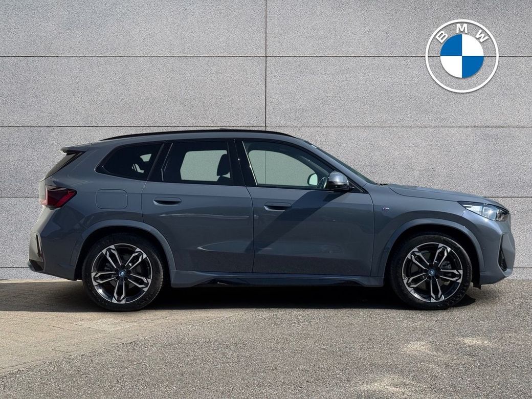 2023 BMW iX1