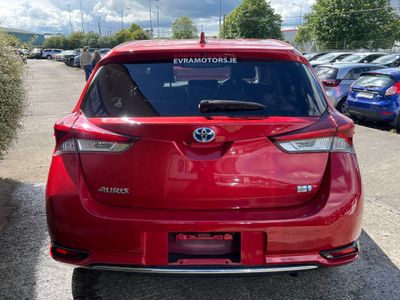 2016 Toyota Auris