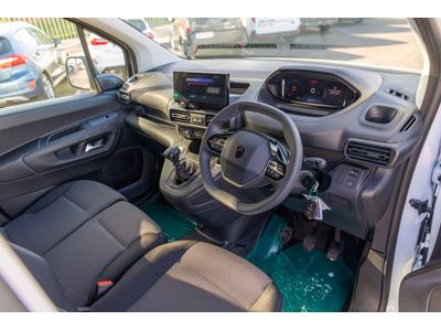 2026 Peugeot Partner