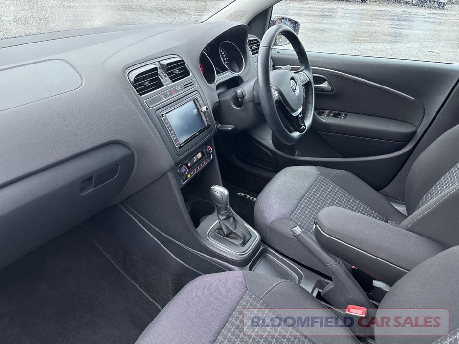 2017 Volkswagen Polo