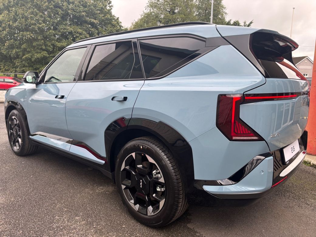 2026 Kia EV5