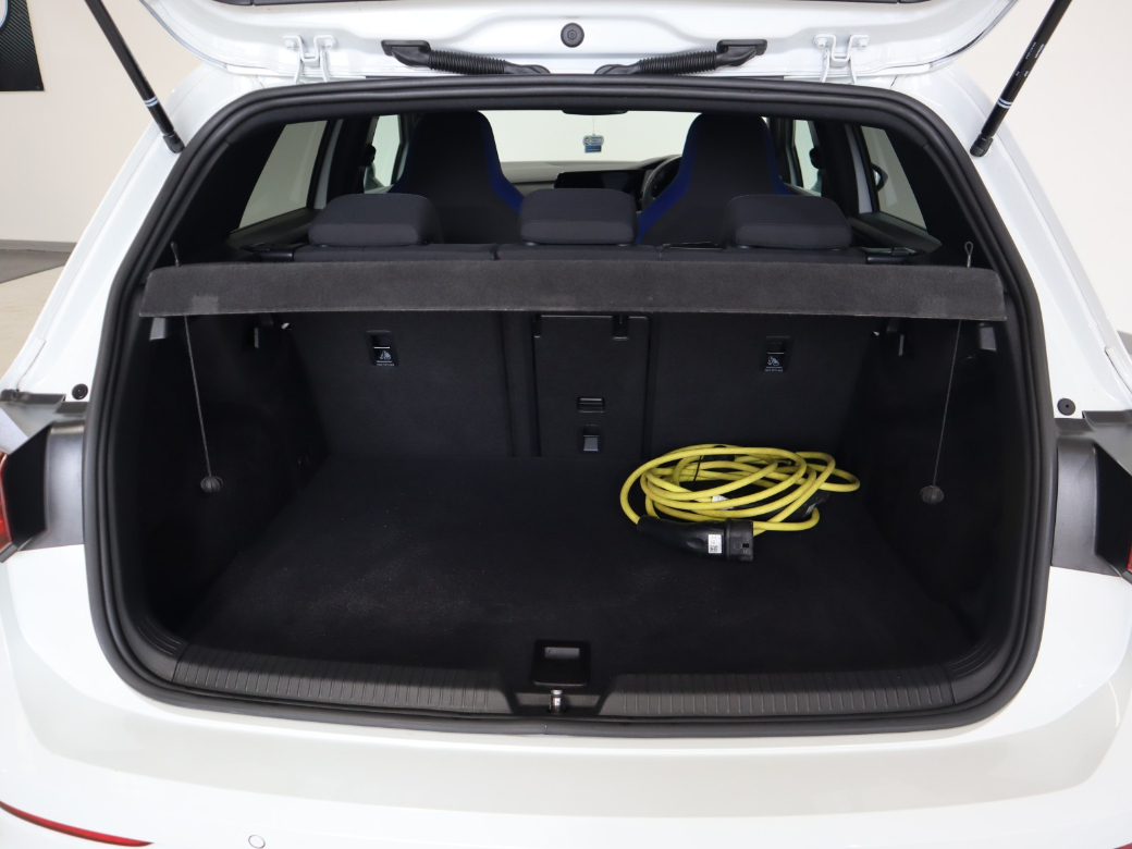 2023 Volkswagen Golf