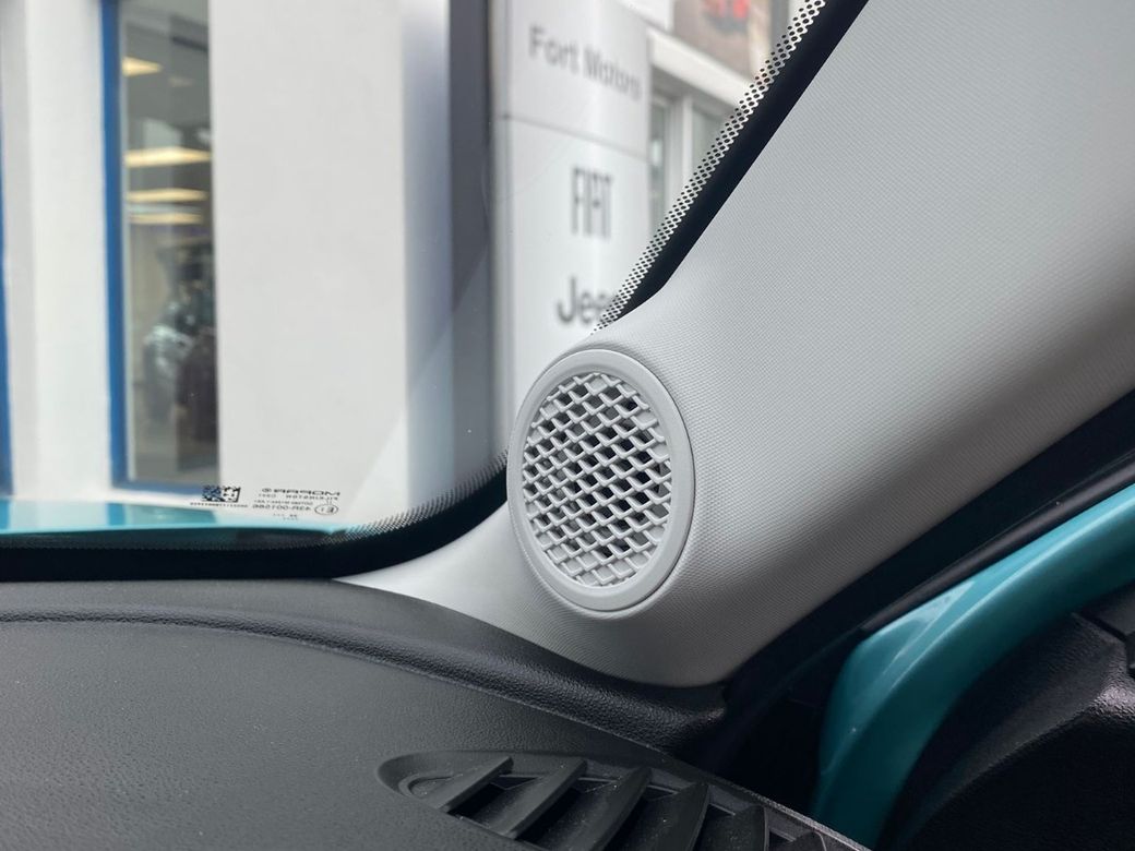 2025 Fiat 600