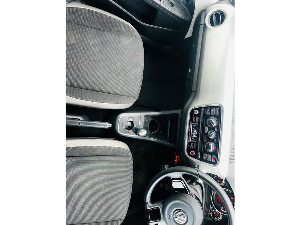 2015 Volkswagen up!
