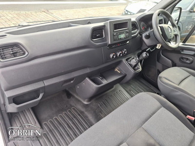 2021 Renault Master
