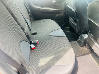 2006 Nissan Note