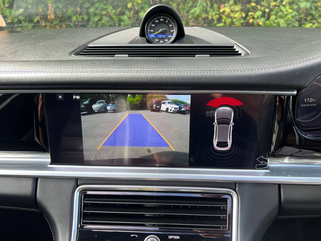 2019 Porsche Panamera