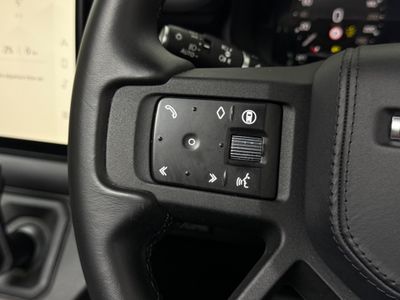 2025 Land Rover Defender