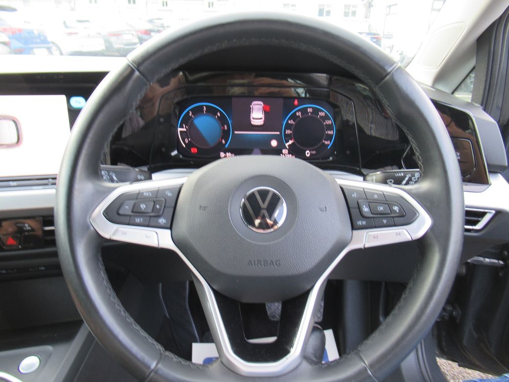 2022 Volkswagen Golf