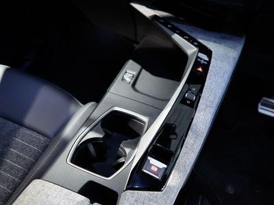 2025 Peugeot 3008