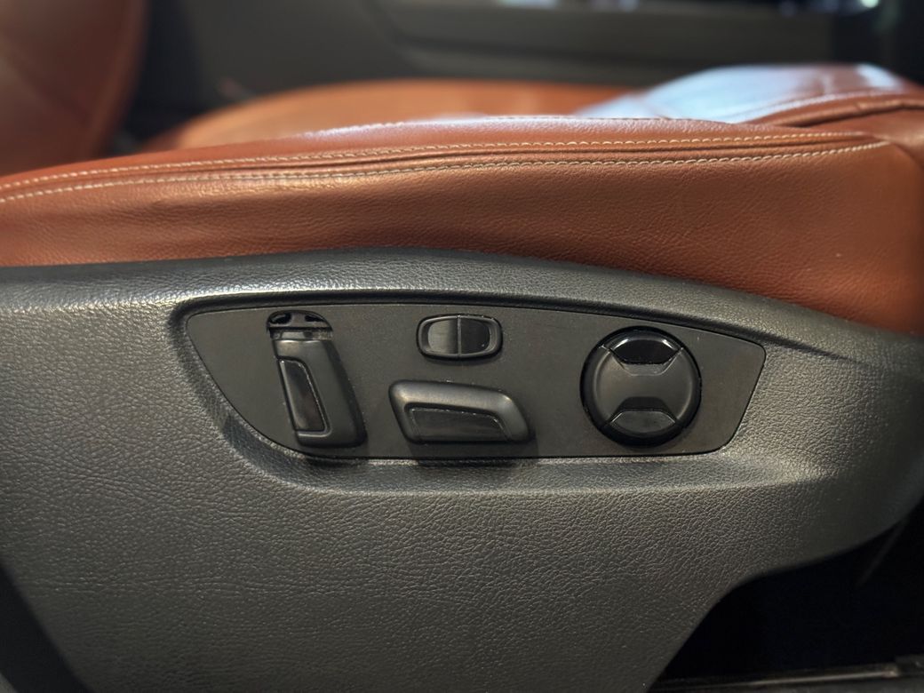 2018 Volkswagen Touareg