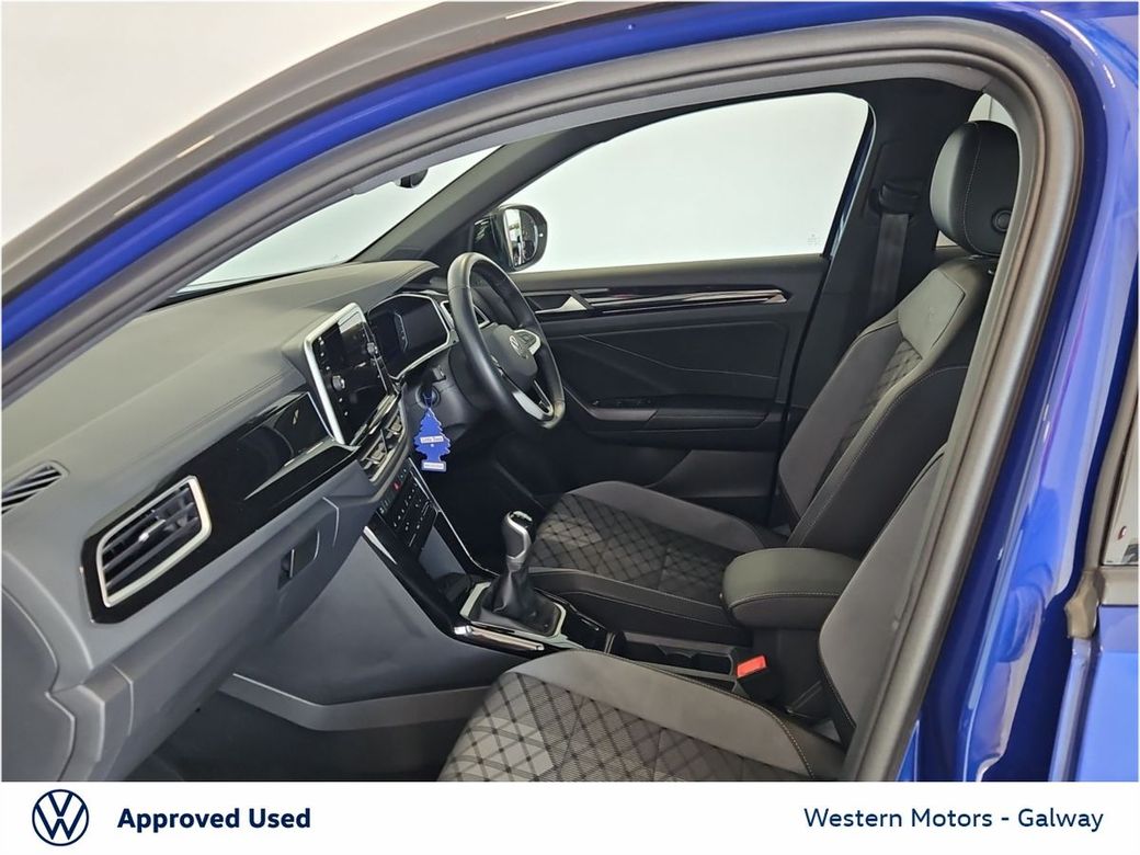 2025 Volkswagen T-Roc