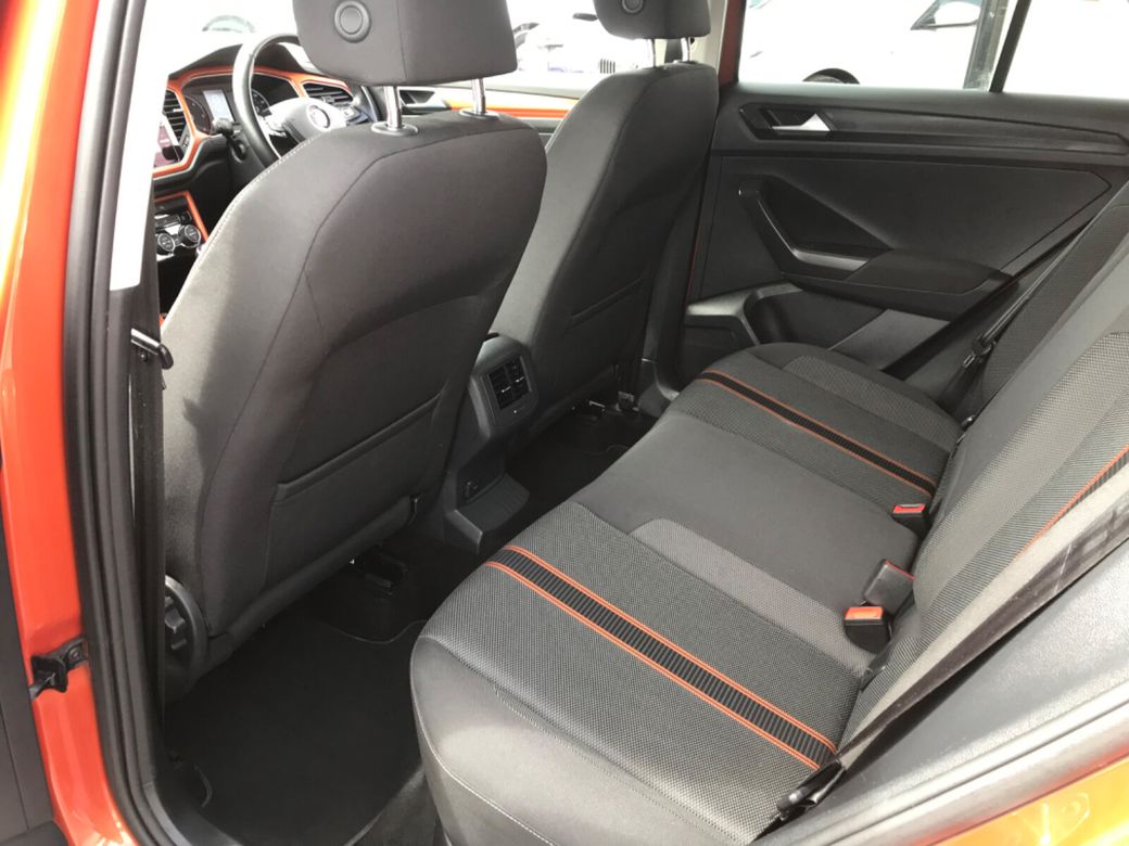 2019 Volkswagen T-Roc