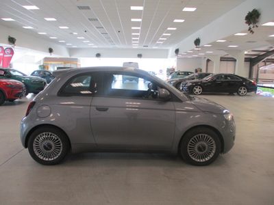 2025 Fiat 500e