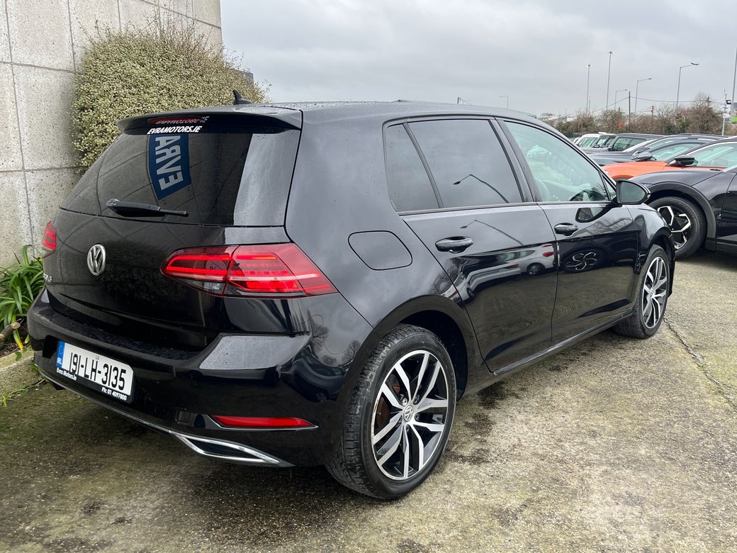 2019 Volkswagen Golf