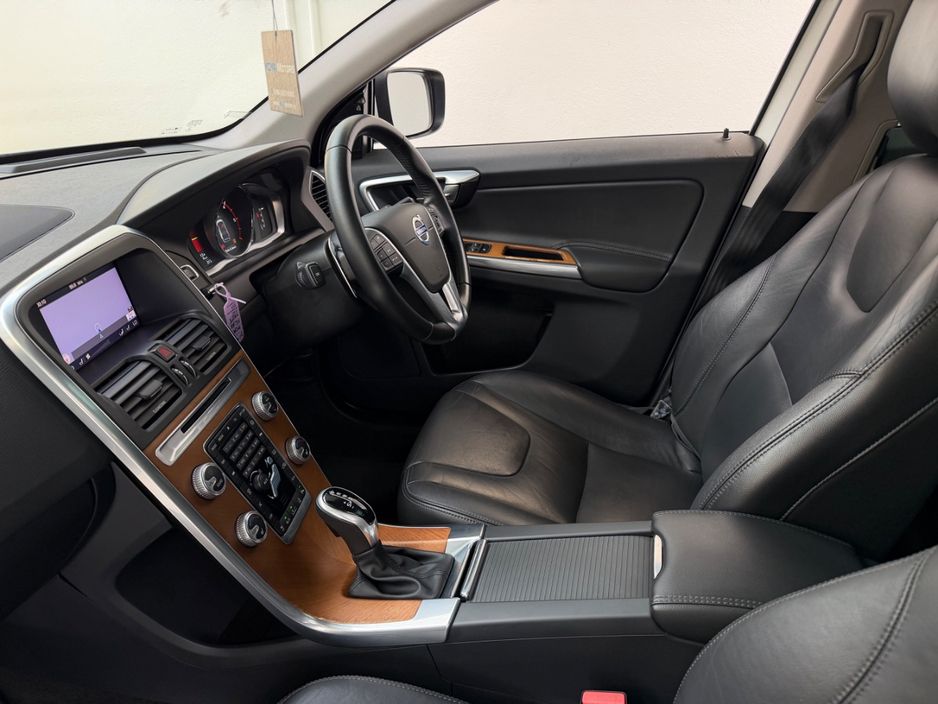 2017 Volvo XC60