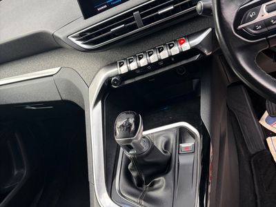 2018 Peugeot 5008