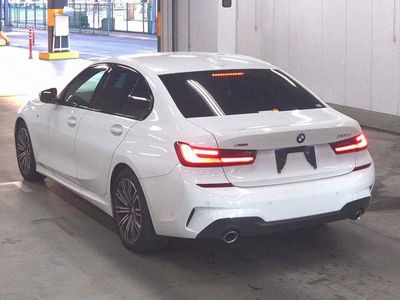 2020 BMW 320