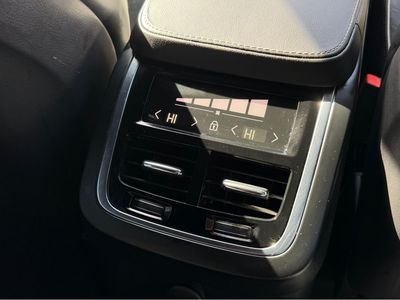 2022 Volvo XC90