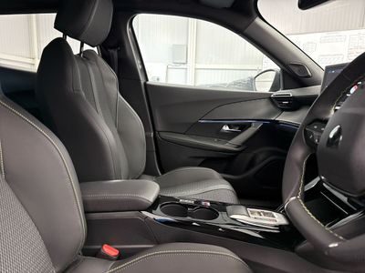 2025 Peugeot 2008