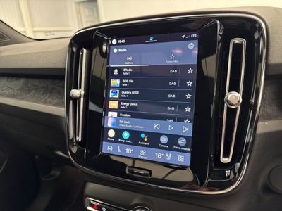 2023 Volvo C40