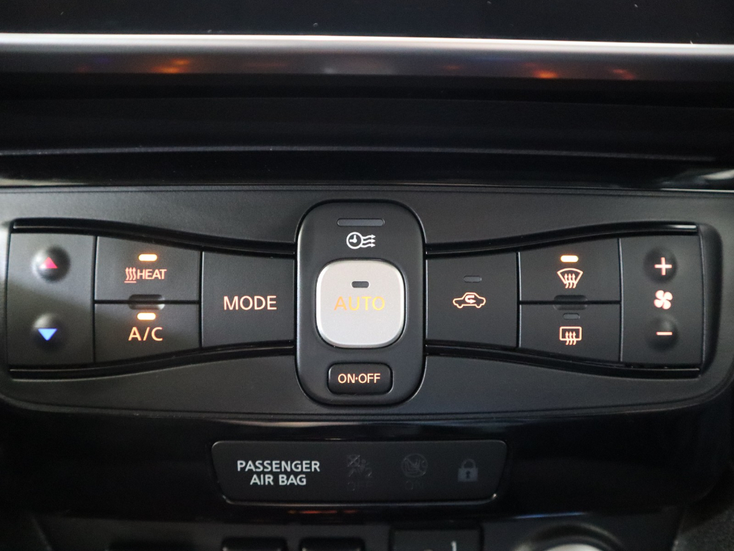 2022 Nissan Leaf