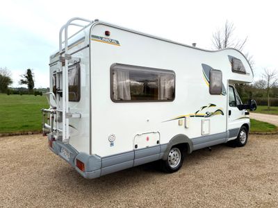 2005 SWIFT SUNTOR 590 RL R.H.D 