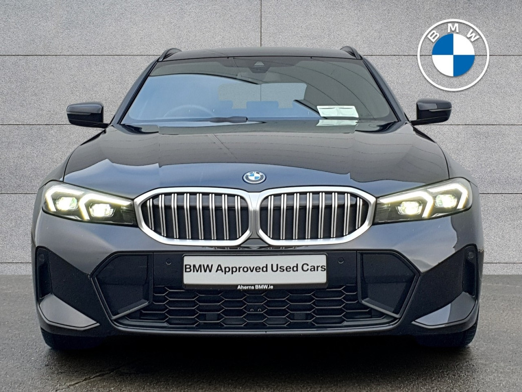 2025 BMW 330