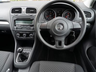 2010 Volkswagen Golf