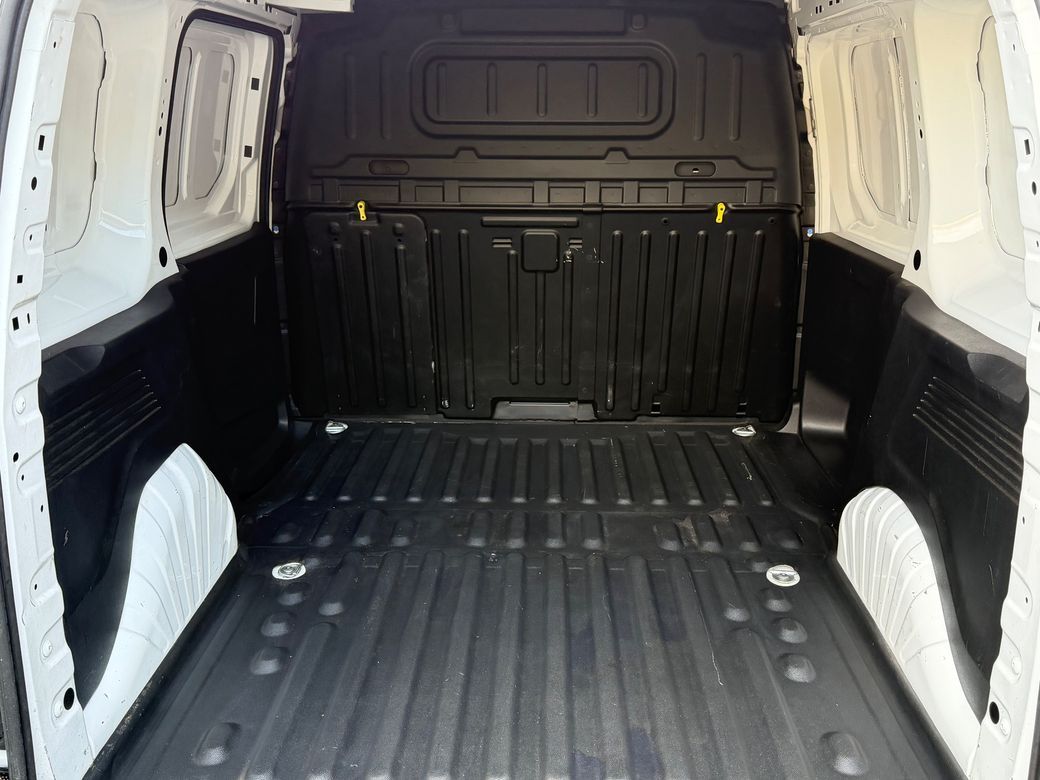 2019 Peugeot Partner