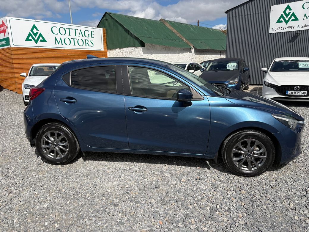2017 Mazda Demio