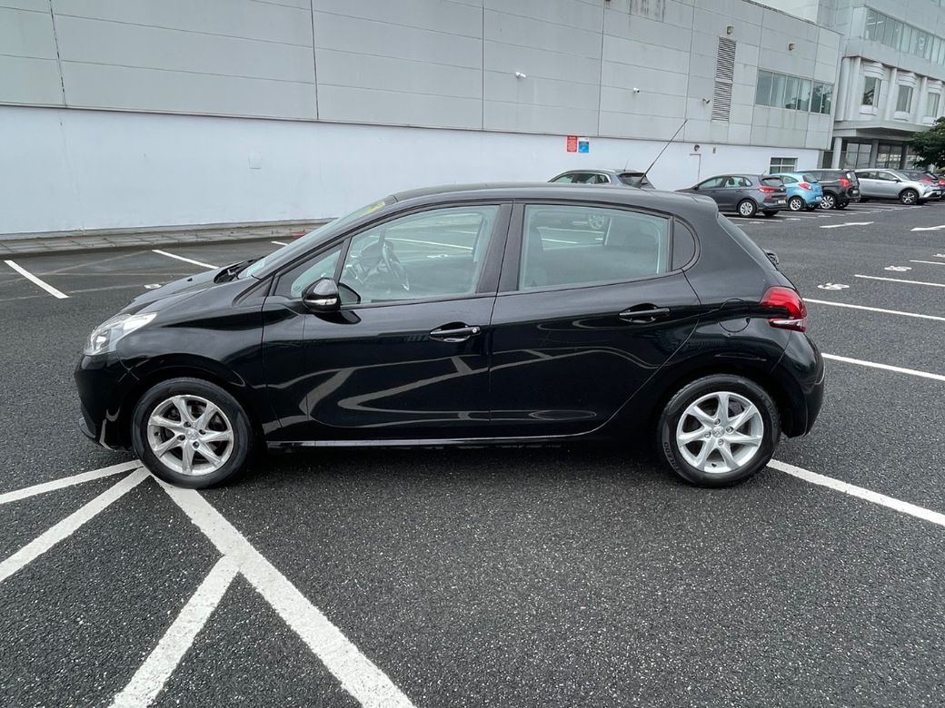 2017 Peugeot 208