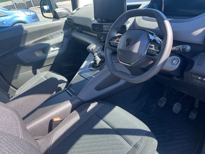 2026 Peugeot Rifter