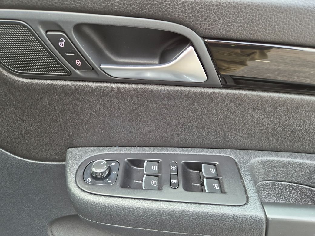 2021 Volkswagen Sharan