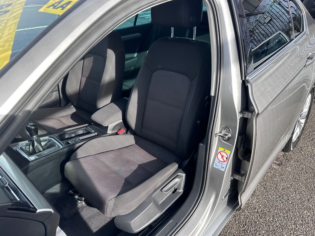 2017 Volkswagen Passat