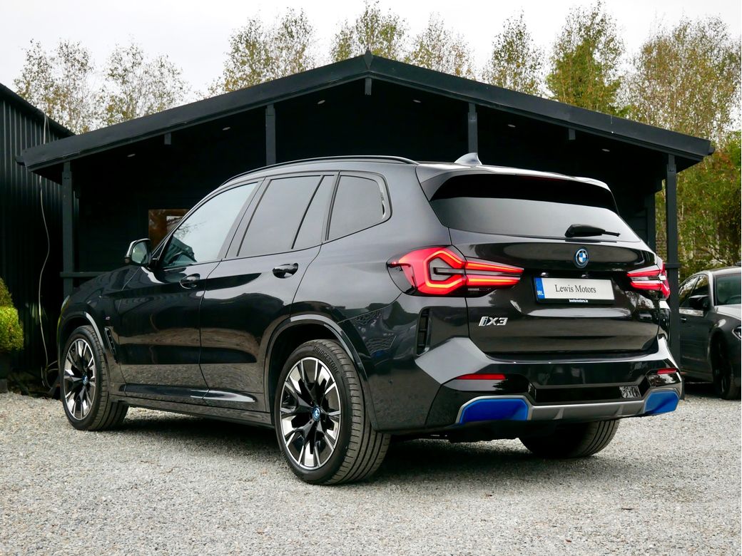 2022 BMW iX3