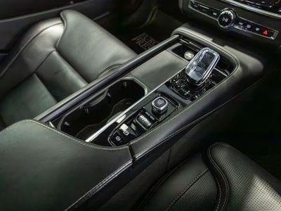 2021 Volvo S90