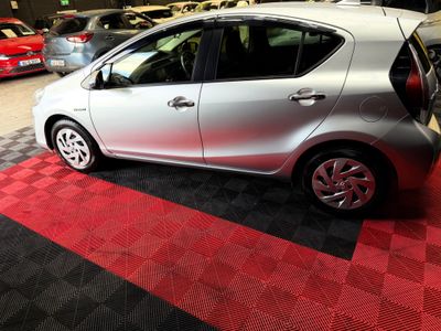 2017 Toyota Aqua