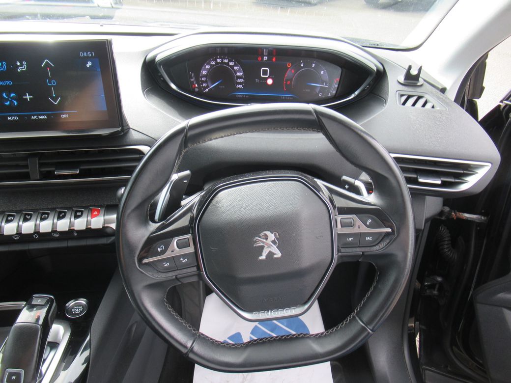 2022 Peugeot 5008