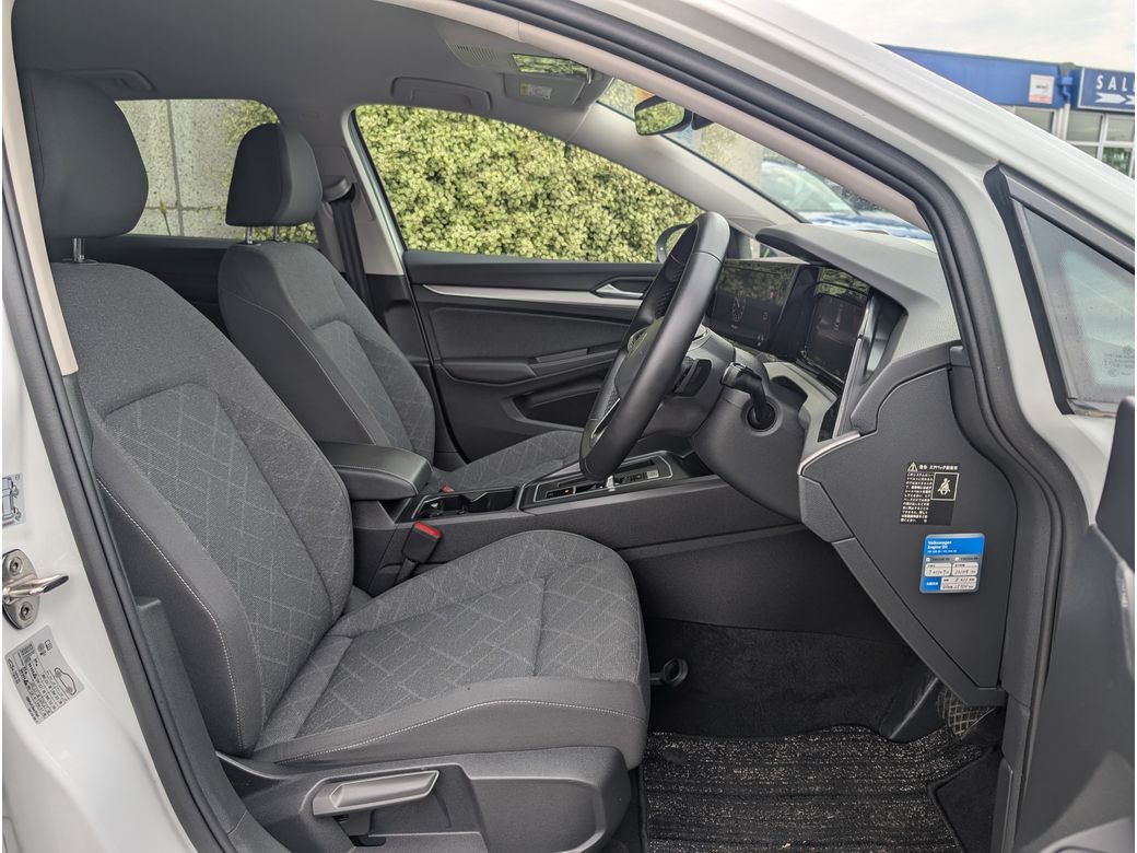2023 Volkswagen Golf