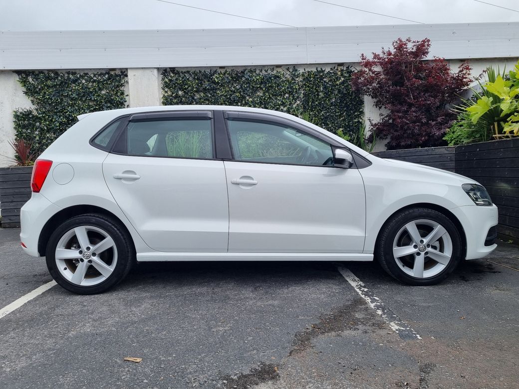 2017 Volkswagen Polo