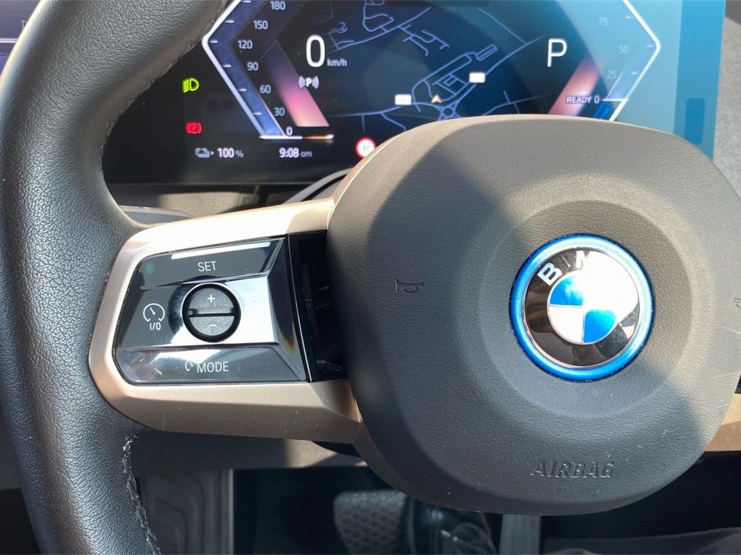 2024 BMW iX
