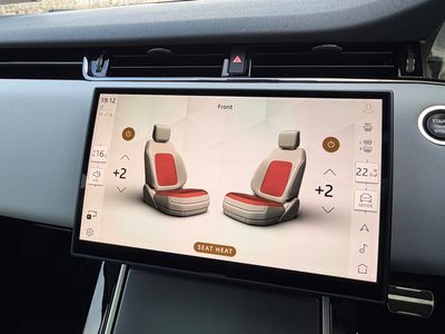 2025 Land Rover Range Rover Evoque