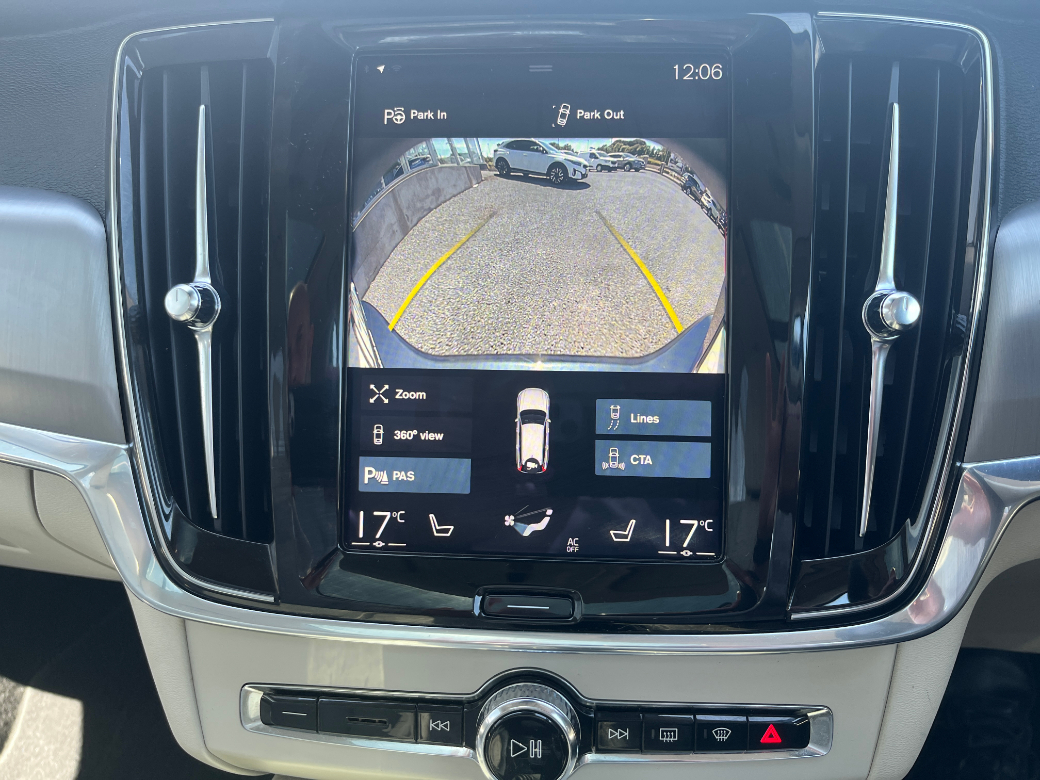 2020 Volvo V90