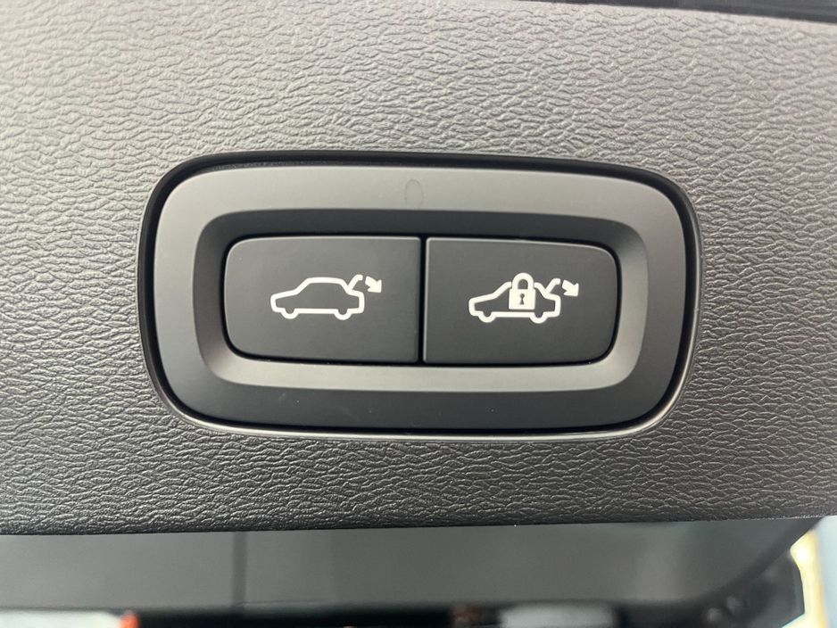 2024 Volvo V60