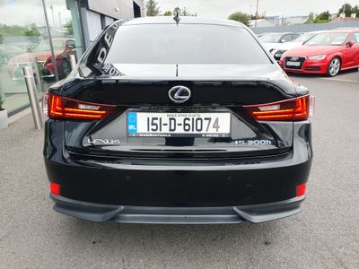 2015 Lexus IS 300h