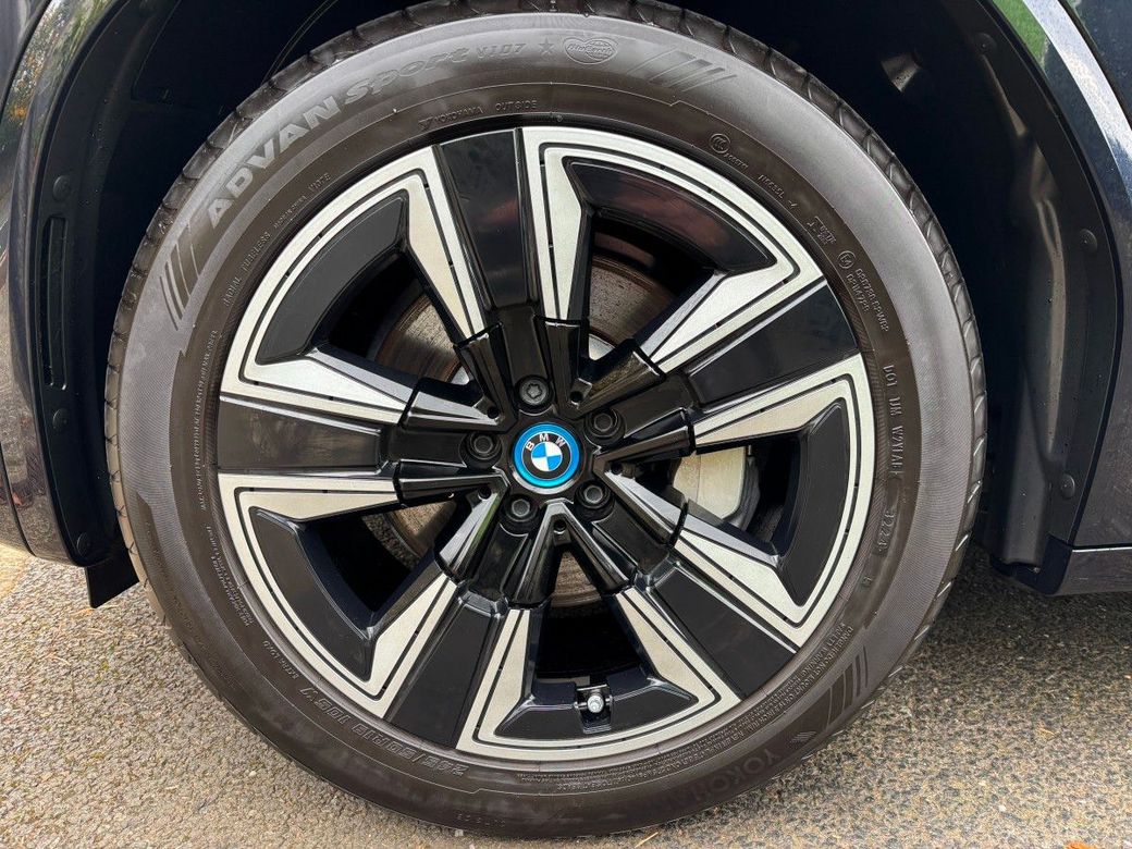2022 BMW iX3